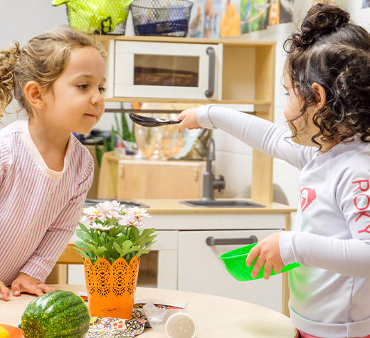 2 girls playing in the Best Preschool in Coconut Grove, South Miami, Coral Gables, Pinecrest, FL